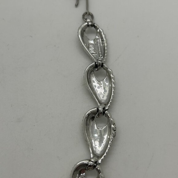 Silver-Tone Vintage Necklace Leaf Design & Hook Closure Adjustable Chain Elegant - Picture 11 of 16